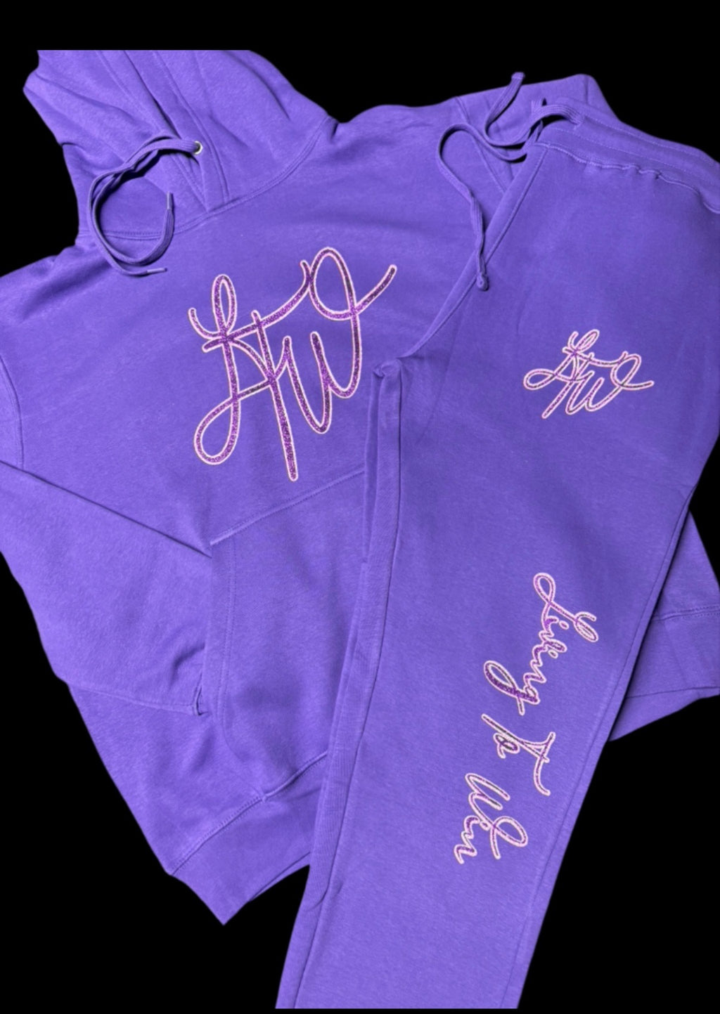 Living To Win Signature Jogger Set